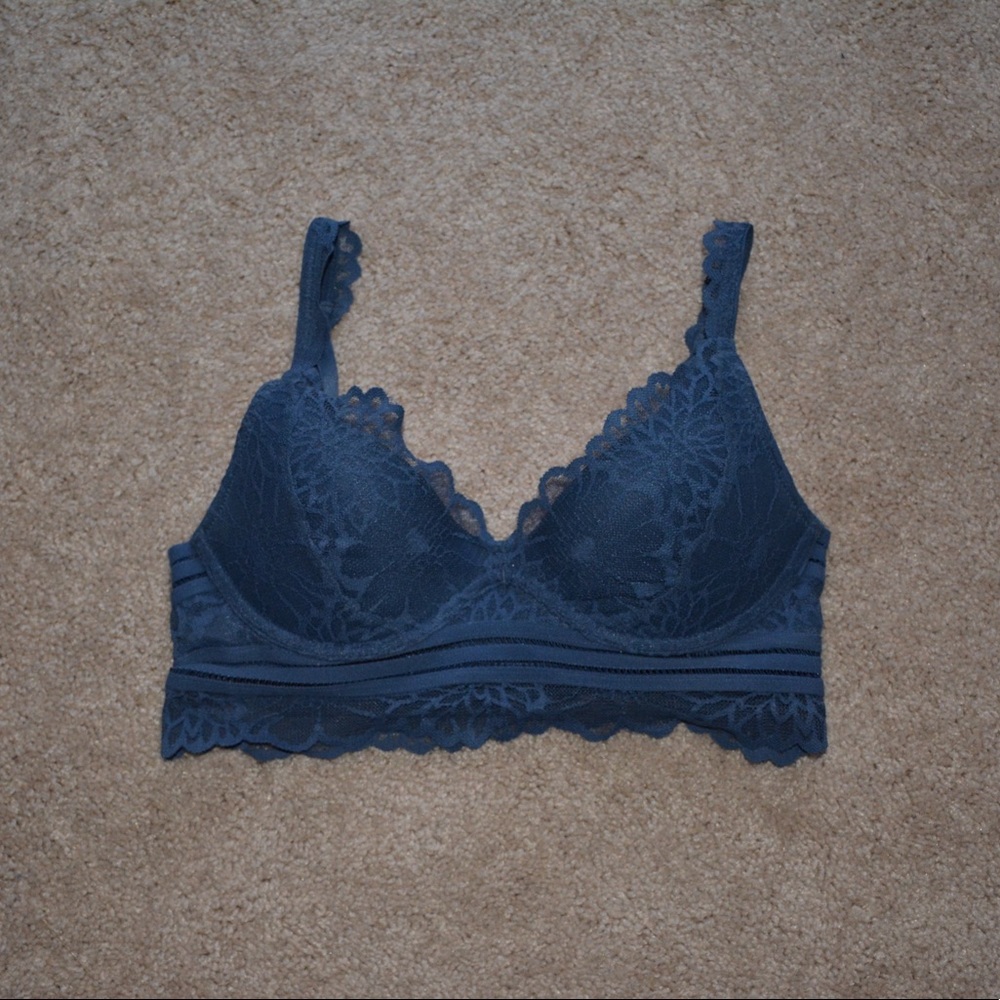 brand new never worn lace PINK bralette